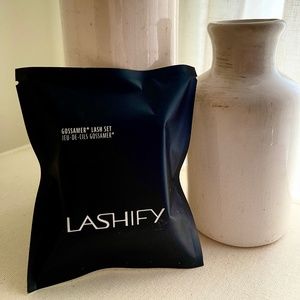 Brand New Lashify Gossamer Lash Set - B14